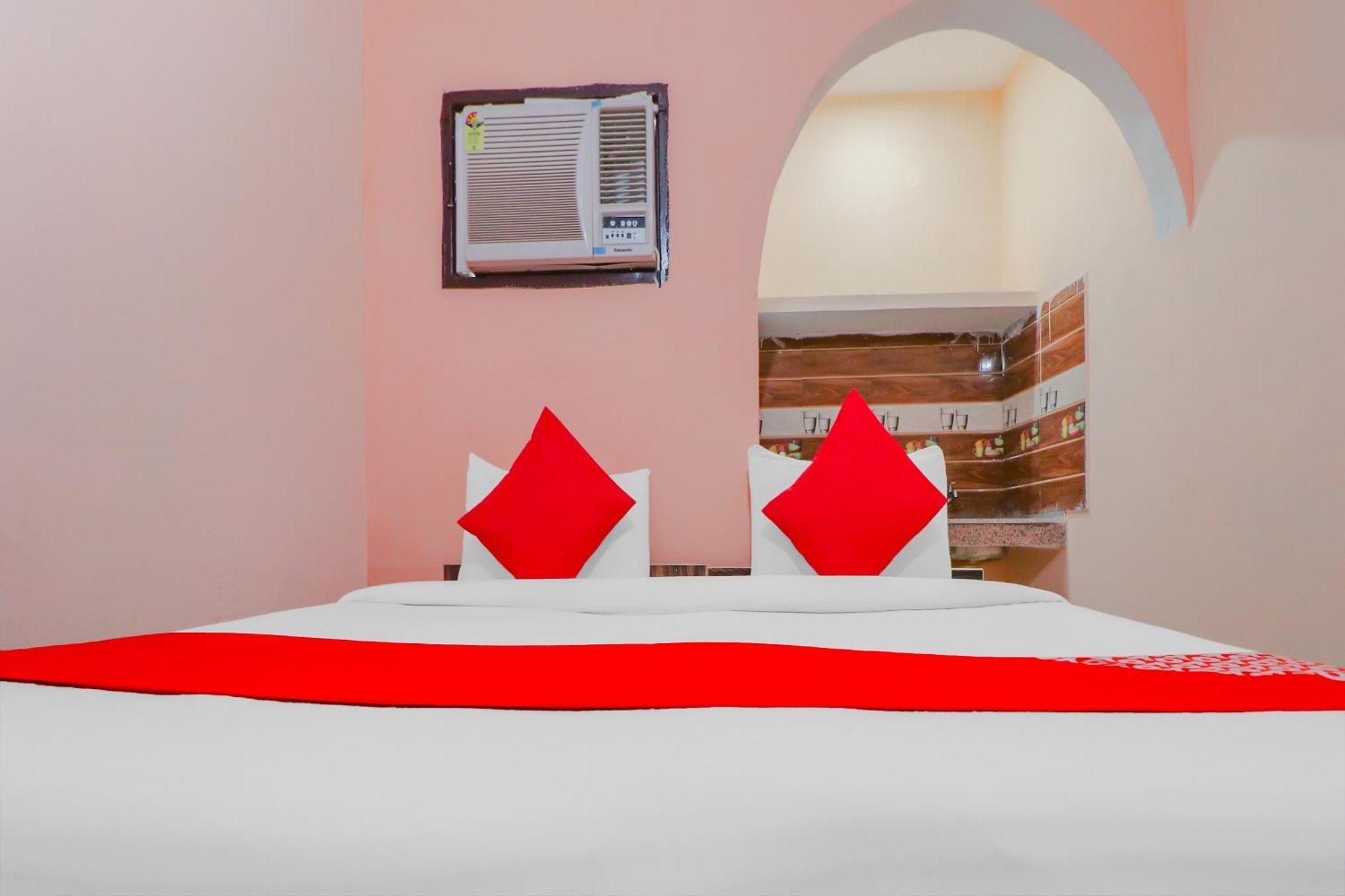 Hotel O Bhardwaj Guest House Garhi Harsaru Luaran gambar